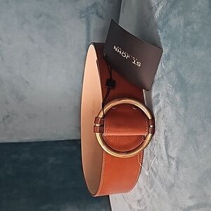NWT St John vintage oversized statement belt😍